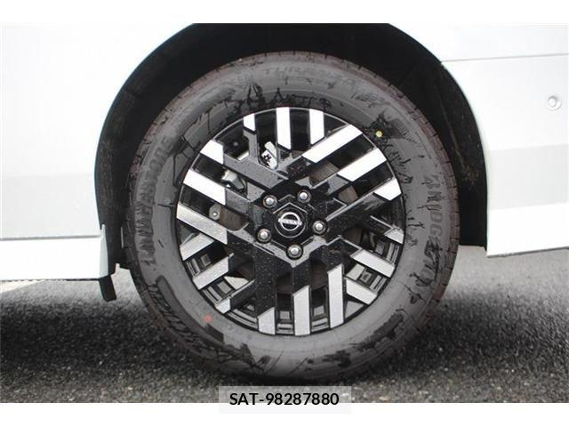 Nissan SERENA 2026-01 8781932-17
