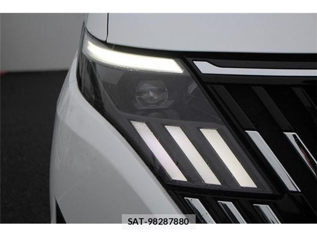 Nissan SERENA 2026-01 8781932-22