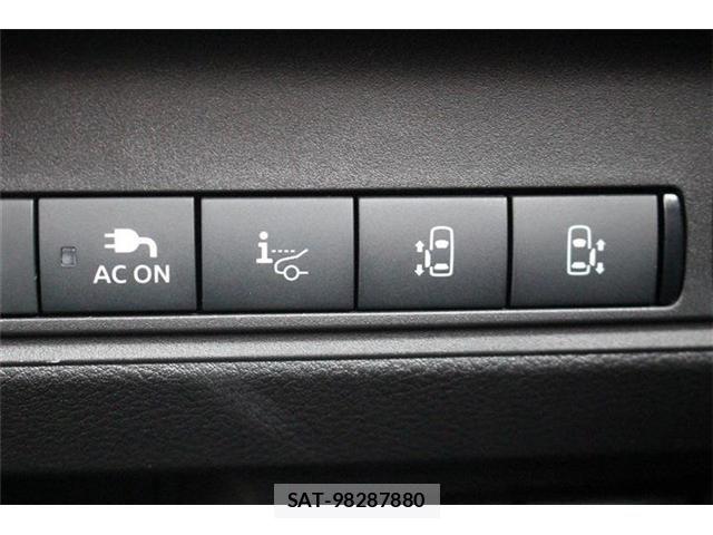 Nissan SERENA 2026-01 8781932-3