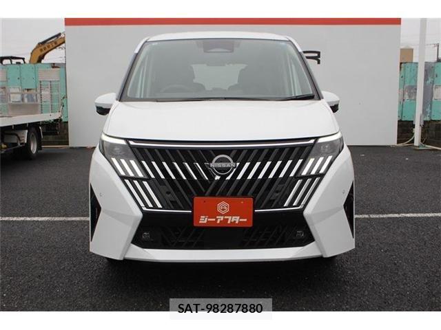 Nissan SERENA 2026-01 8781932-8