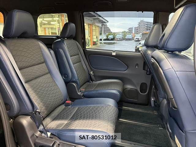 Nissan SERENA 2019-12 8781942-17