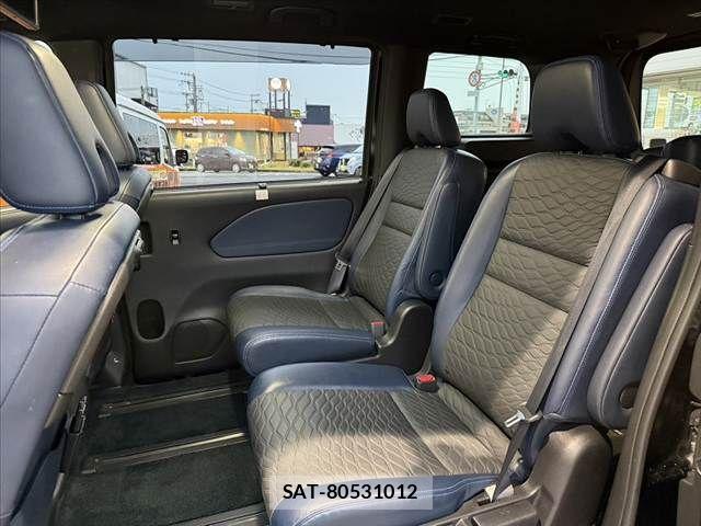 Nissan SERENA 2019-12 8781942-18
