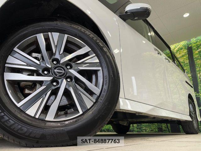 Nissan SERENA 2023-06 8781938-13