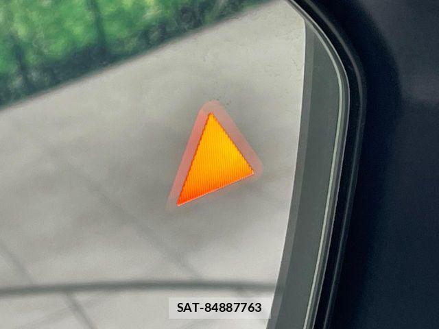 Nissan SERENA 2023-06 8781938-6