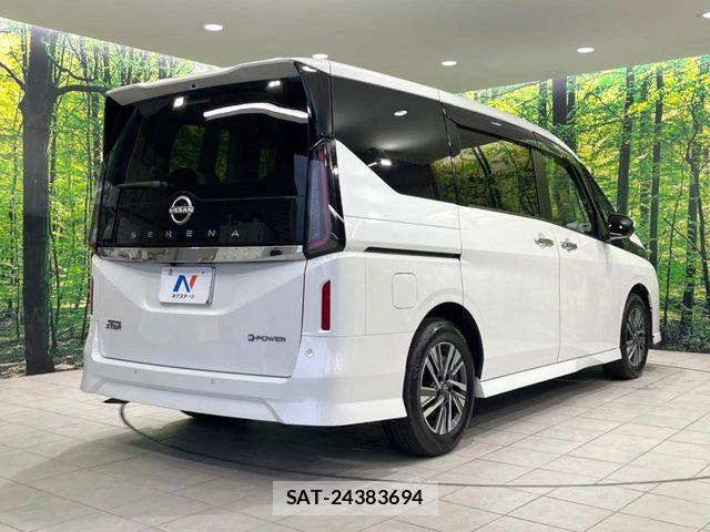 Nissan SERENA 2025-08 8781931-16