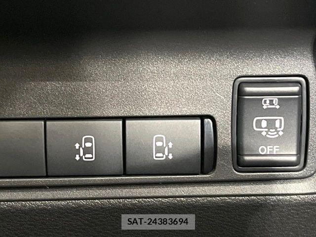 Nissan SERENA 2025-08 8781931-6
