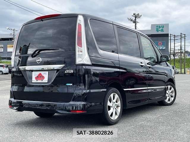 Nissan SERENA 2012-05 8781961-2