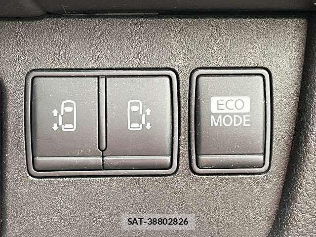 Nissan SERENA 2012-05 8781961-5