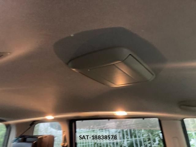 Nissan SERENA 2007-05 8781968-10