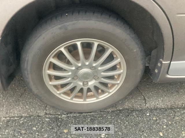Nissan SERENA 2007-05 8781968-2