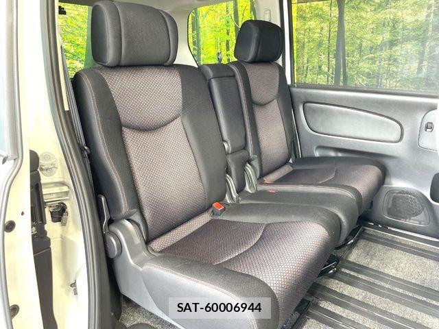 Nissan SERENA 2011-11 8781959-8