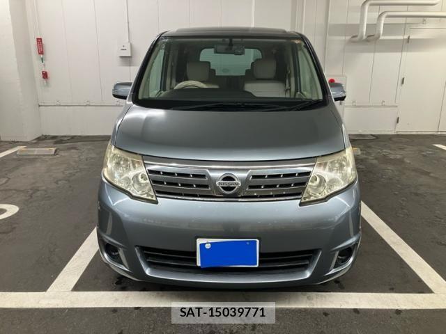 Nissan SERENA 2010-08 8781963-0