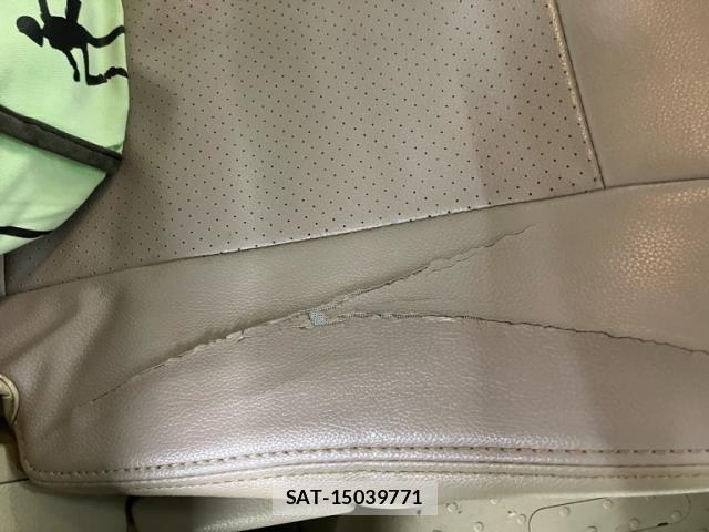 Nissan SERENA 2010-08 8781963-25