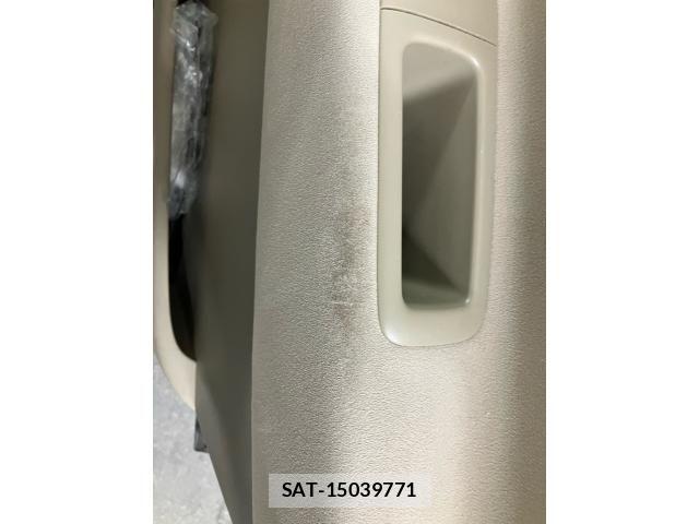 Nissan SERENA 2010-08 8781963-26