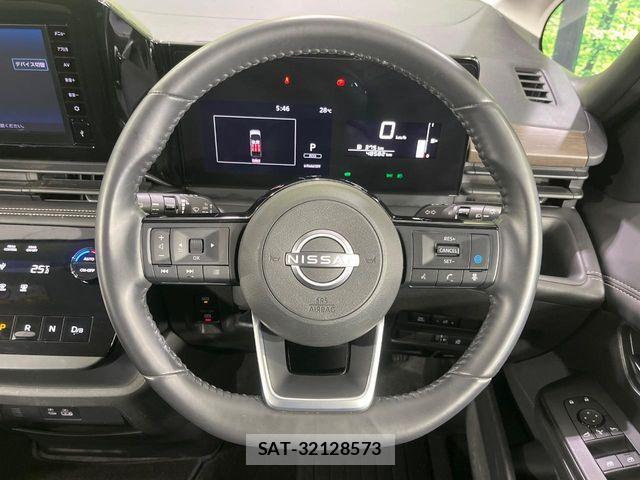 Nissan SERENA 2023-08 8781937-11