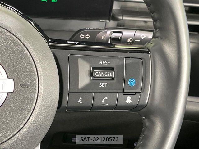 Nissan SERENA 2023-08 8781937-4
