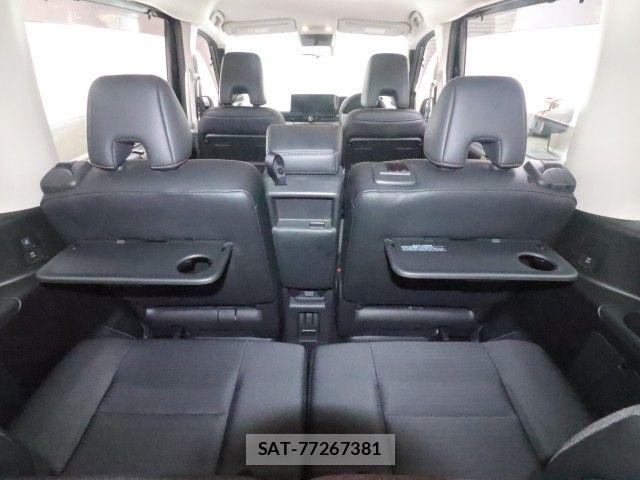 Nissan SERENA 2023-07 8781936-12