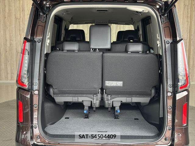 Nissan SERENA 2023-09 8797397-10