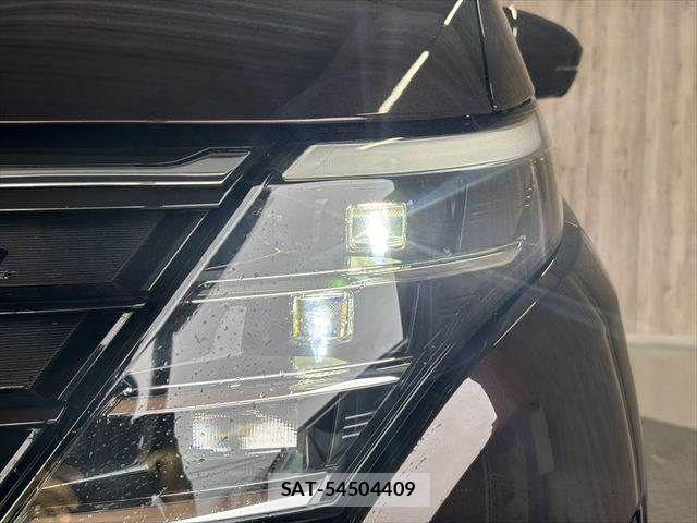 Nissan SERENA 2023-09 8797397-12