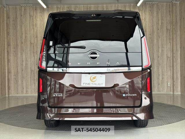 Nissan SERENA 2023-09 8797397-17