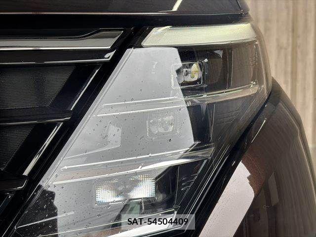 Nissan SERENA 2023-09 8797397-21