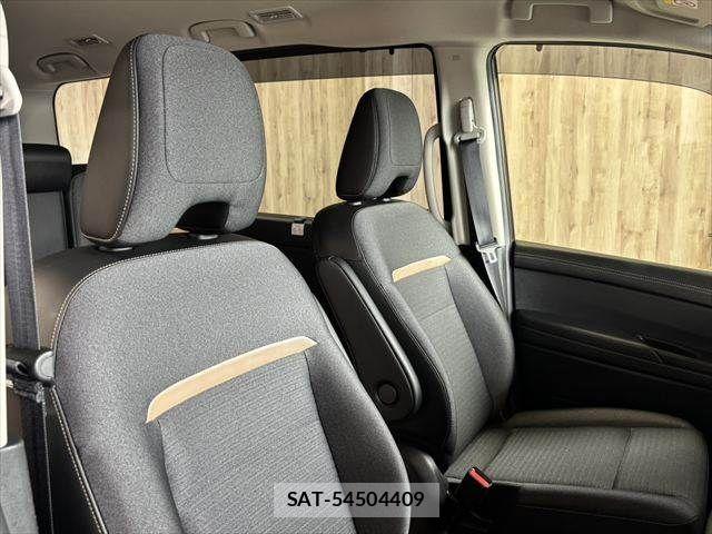 Nissan SERENA 2023-09 8797397-7