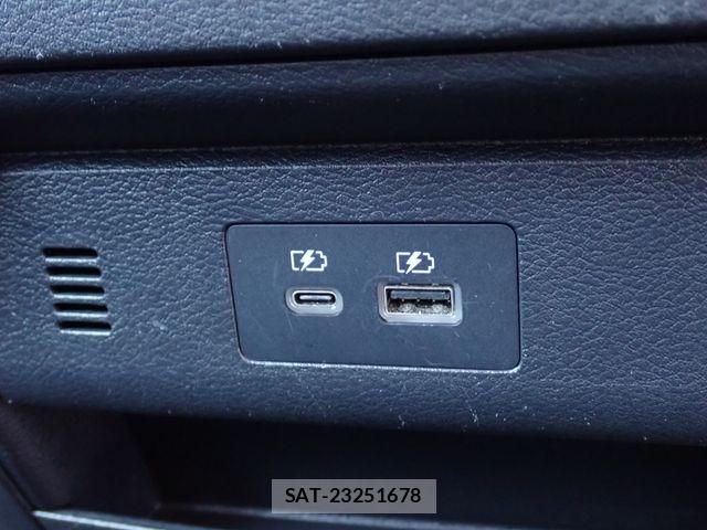 Nissan SERENA 2023-07 8797408-25