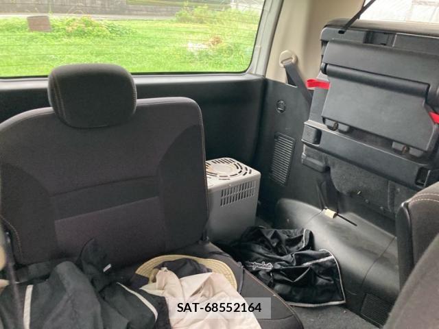 Nissan SERENA 2009-07 8797422-18