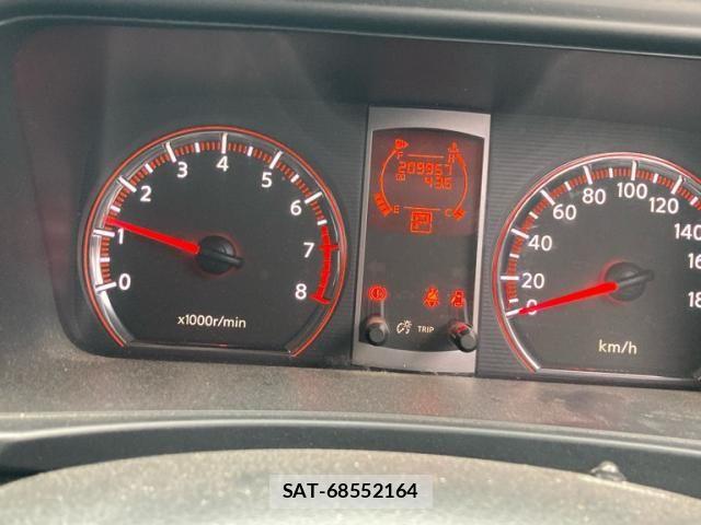 Nissan SERENA 2009-07 8797422-20