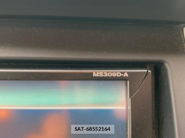 Nissan SERENA 2009-07 8797422-22
