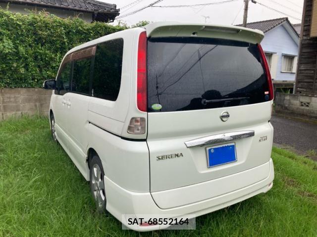 Nissan SERENA 2009-07 8797422-4