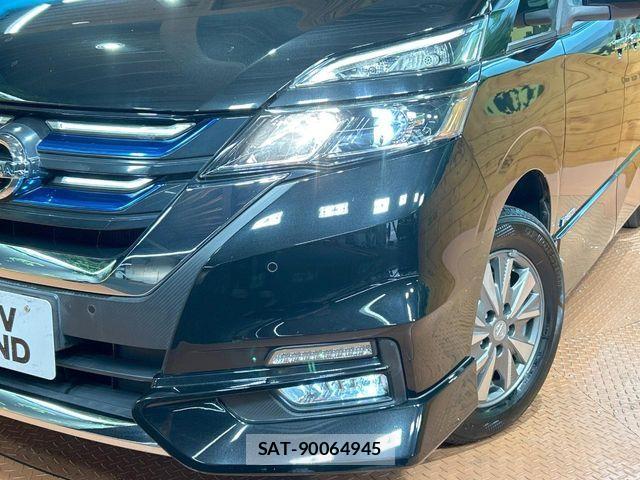 Nissan SERENA 2018-04 8797405-12