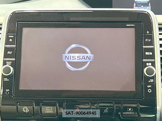 Nissan SERENA 2018-04 8797405-3