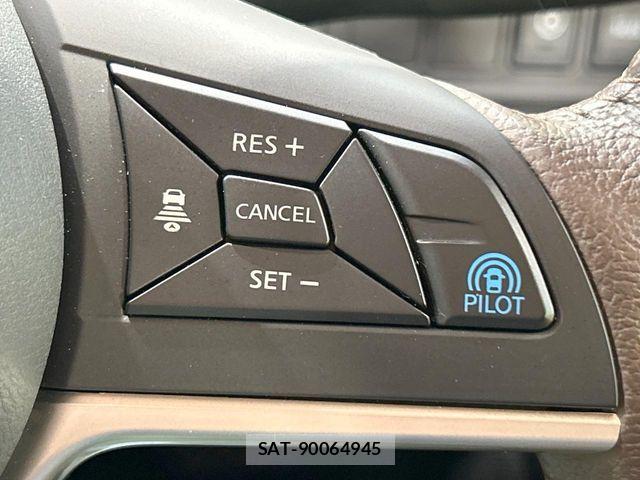 Nissan SERENA 2018-04 8797405-4