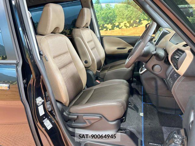 Nissan SERENA 2018-04 8797405-7