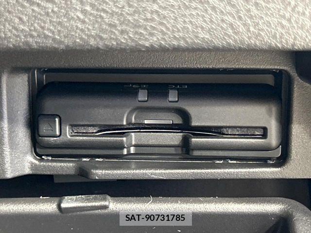 Nissan SERENA 2021-09 8797410-8