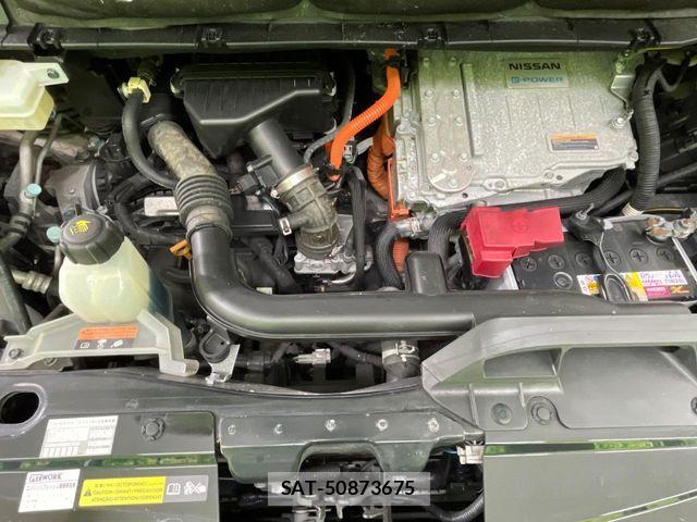 Nissan SERENA 2019-10 8797403-17