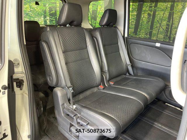 Nissan SERENA 2019-10 8797403-8