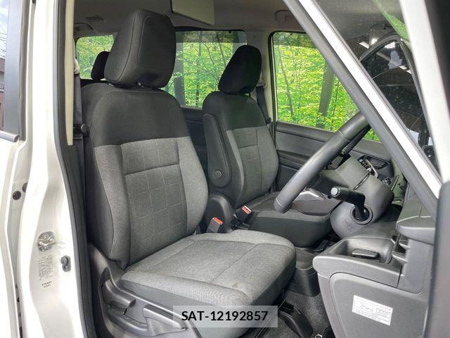 Nissan SERENA 2023-05 8797396-7