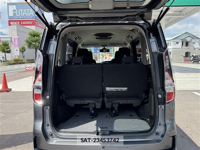Nissan SERENA 2022-08 8797399-14