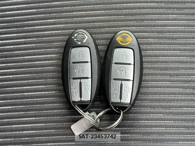 Nissan SERENA 2022-08 8797399-28
