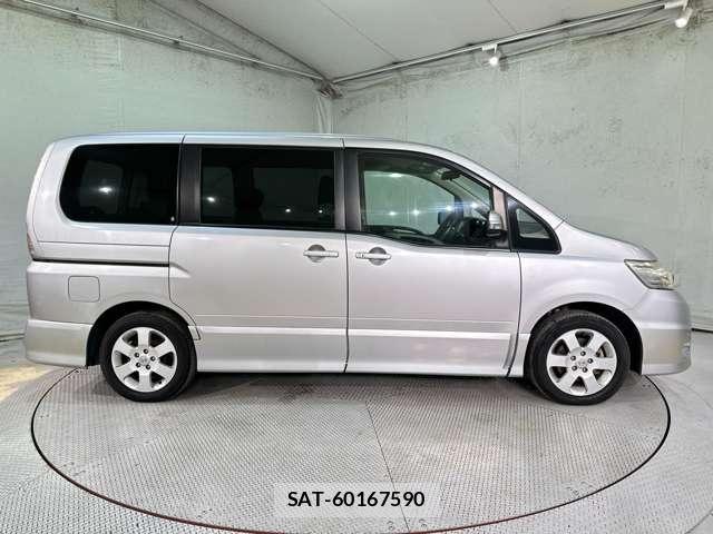 Nissan SERENA 2008-03 8797420-3