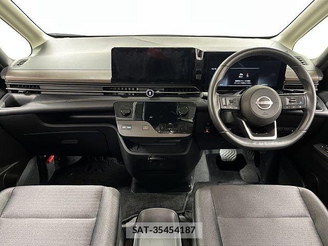 Nissan SERENA 2023-11 8797402-1