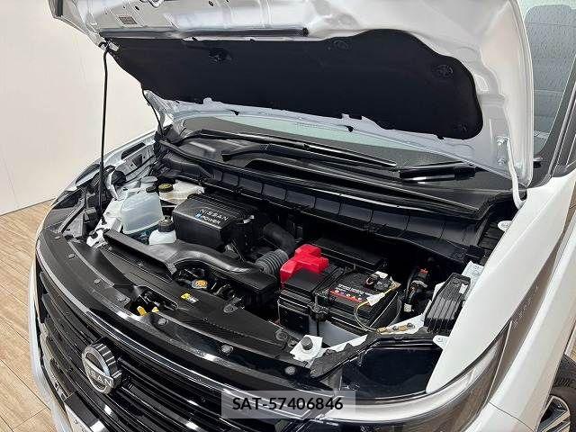 Nissan SERENA 2023-12 8797395-13