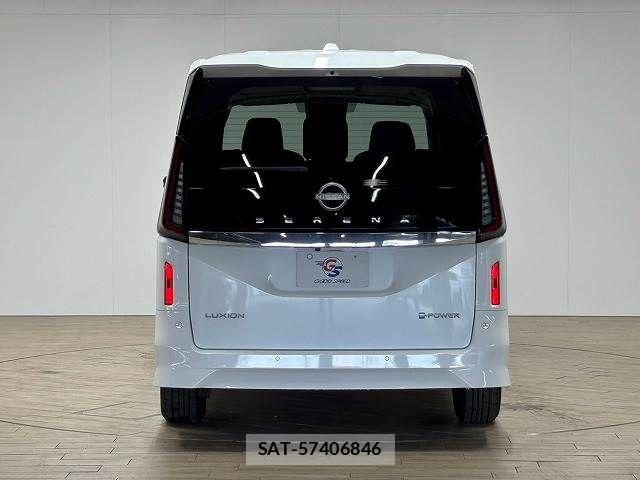 Nissan SERENA 2023-12 8797395-15