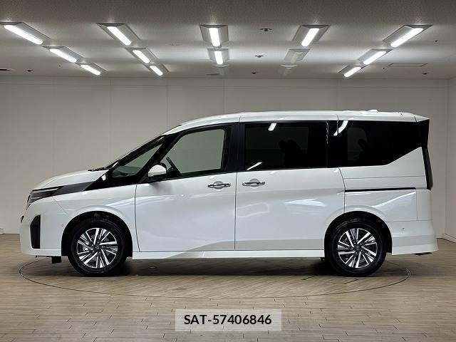 Nissan SERENA 2023-12 8797395-16