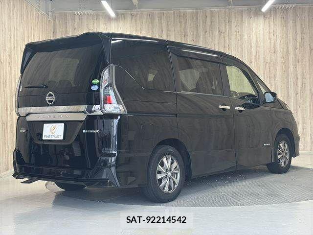Nissan SERENA 2018-11 8797417-20