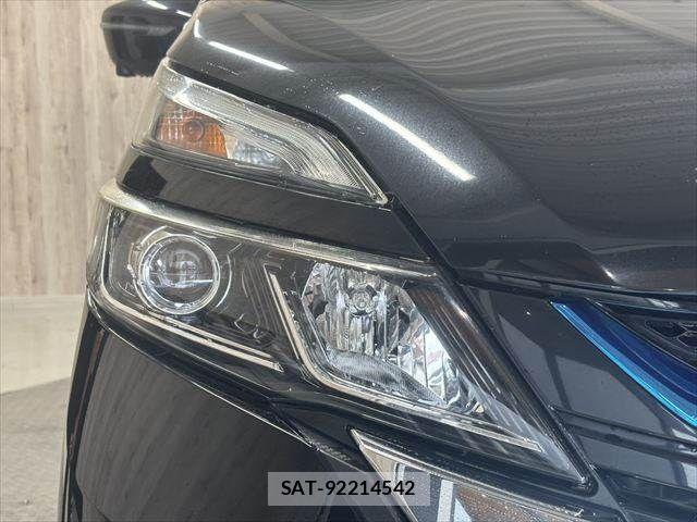 Nissan SERENA 2018-11 8797417-24