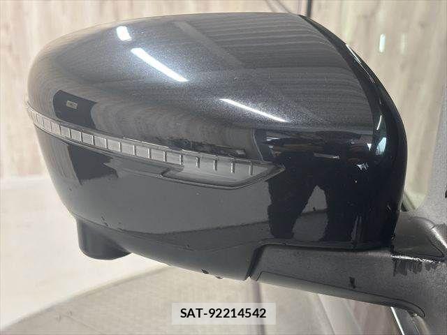 Nissan SERENA 2018-11 8797417-28