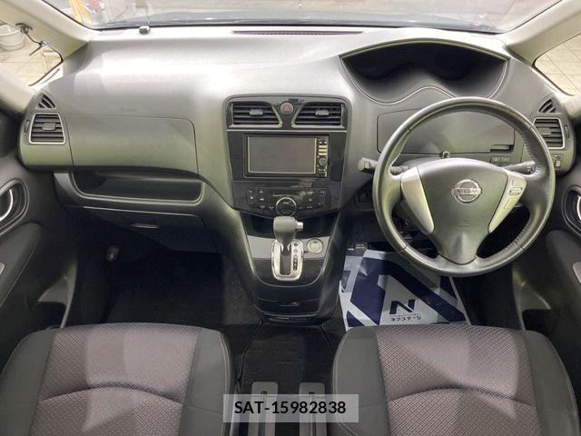 Nissan SERENA 2012-03 8797419-1